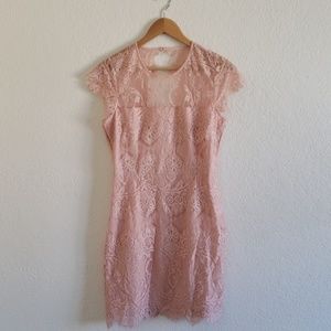 BB Dakota Lace Sheath Cocktail Dress